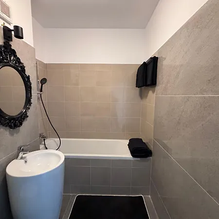 Cozy Elegant 1 Bedroom *